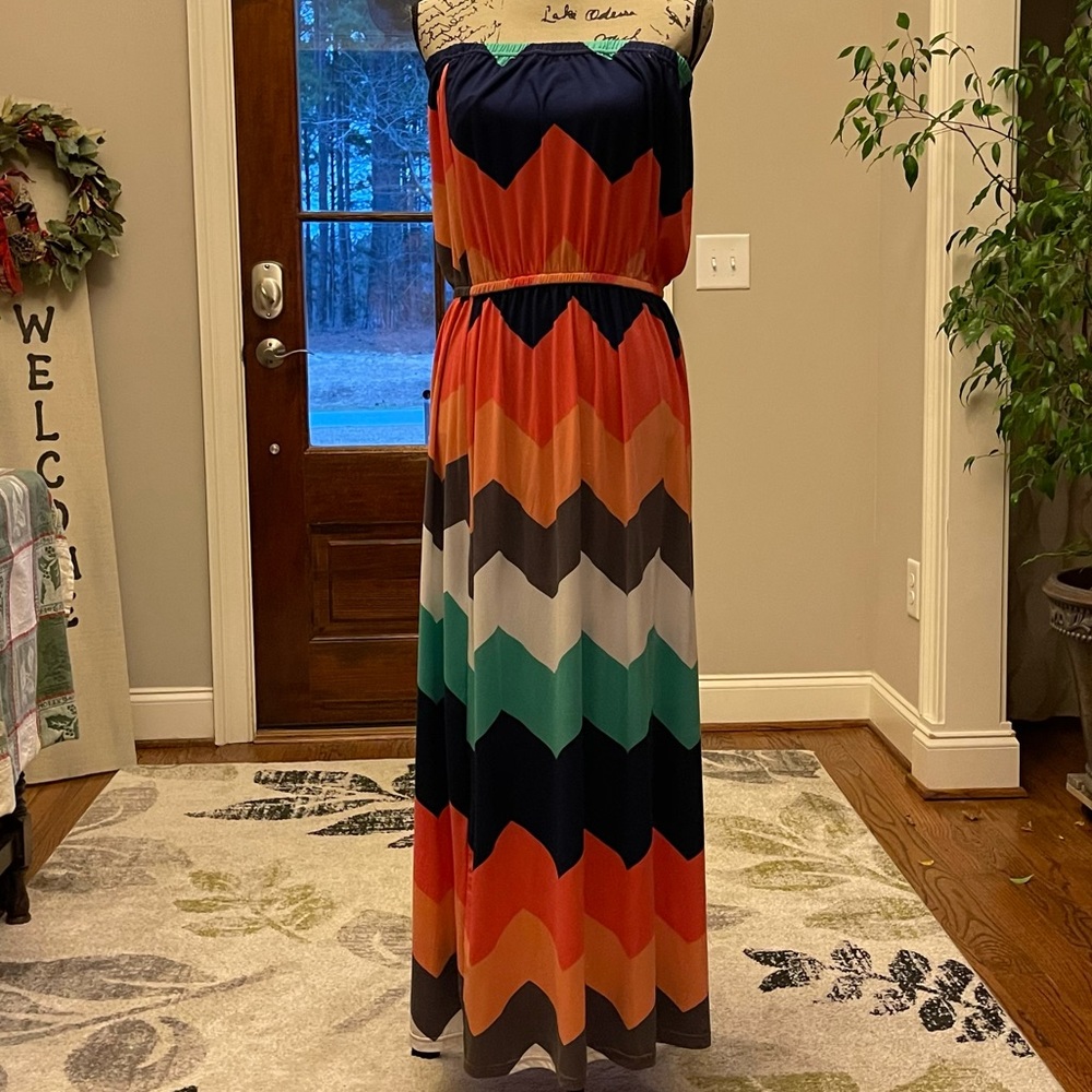 Sleeveless Chevron Dress